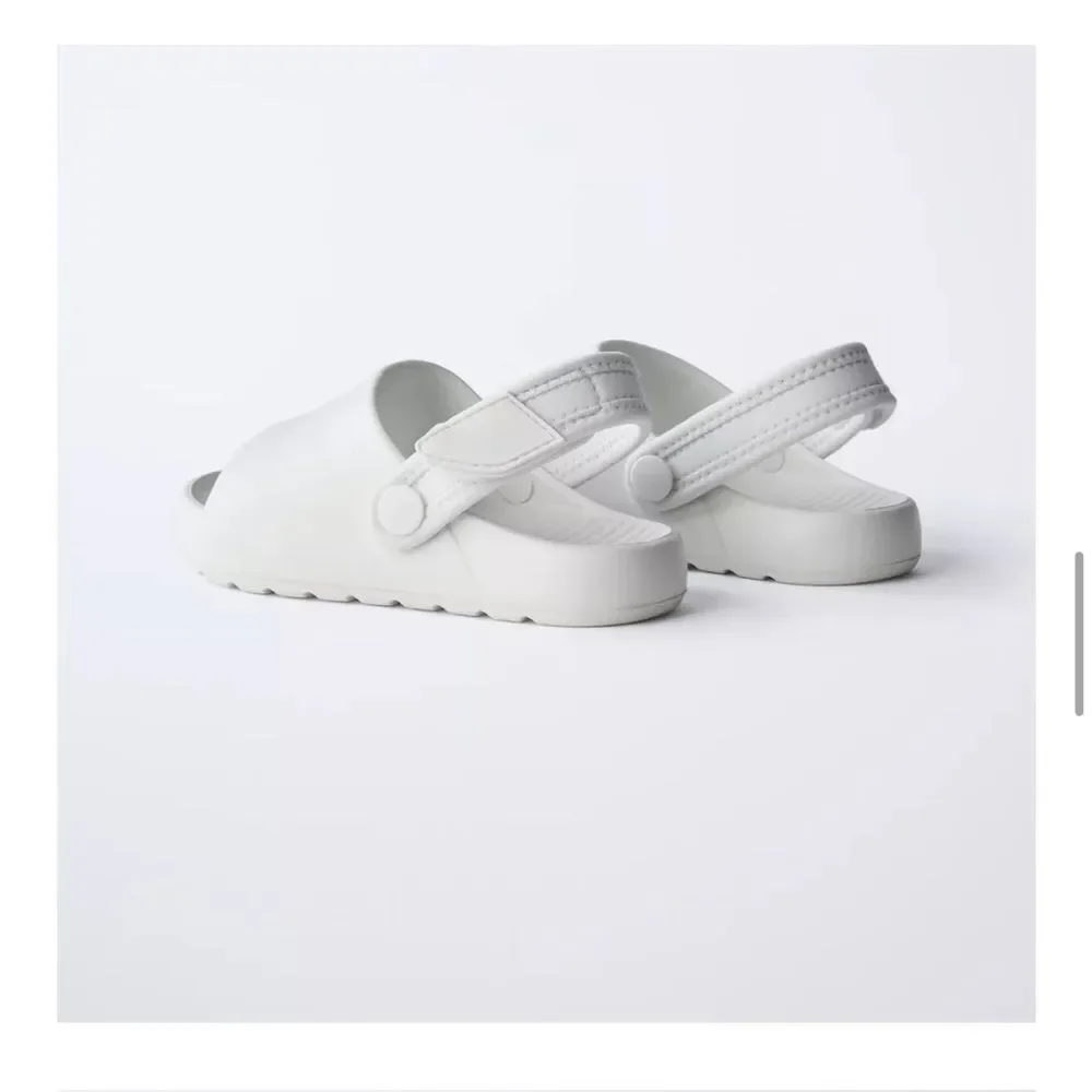 Zara RUBBER SLINGBACK SANDALS